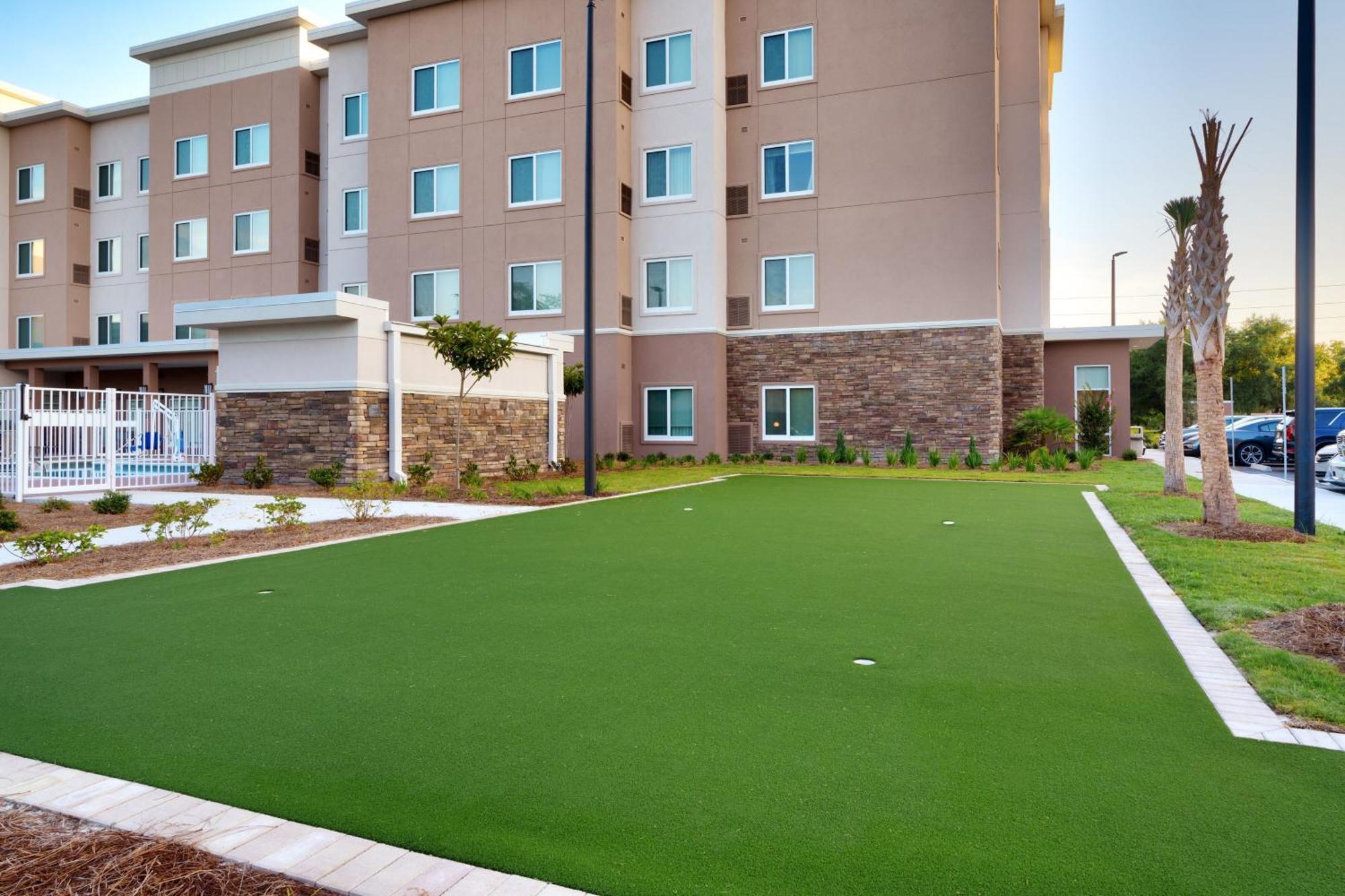 Residence Inn By Marriott Brunswick Exterior photo